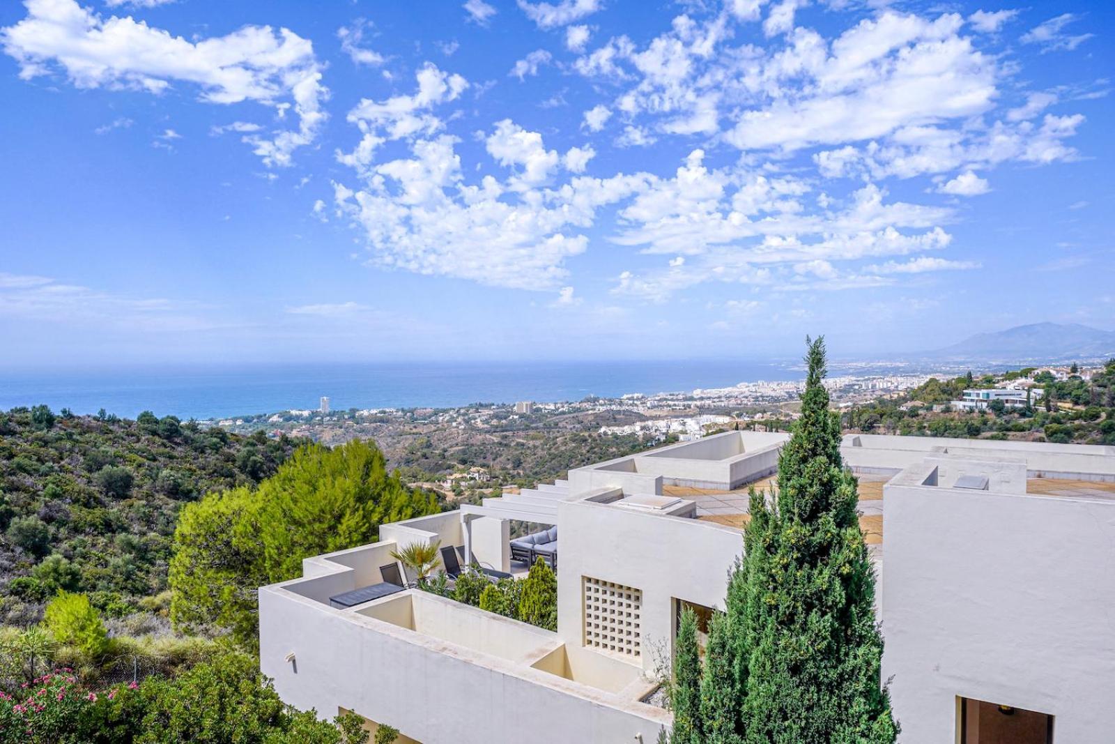 Spectacular Views - Luxury Apartment In Resort - Marbella Hills Екстер'єр фото