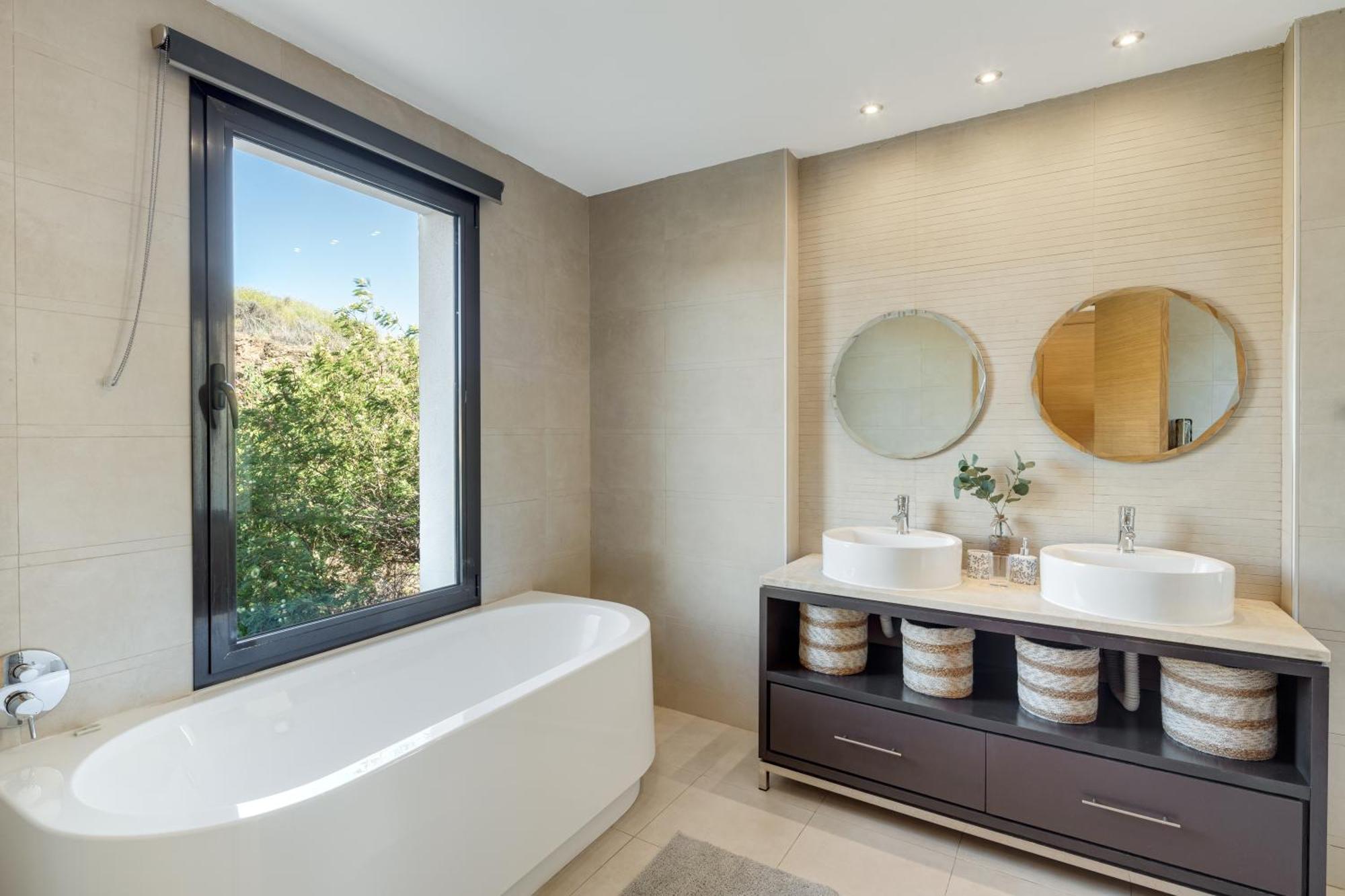 Spectacular Views - Luxury Apartment In Resort - Marbella Hills Екстер'єр фото