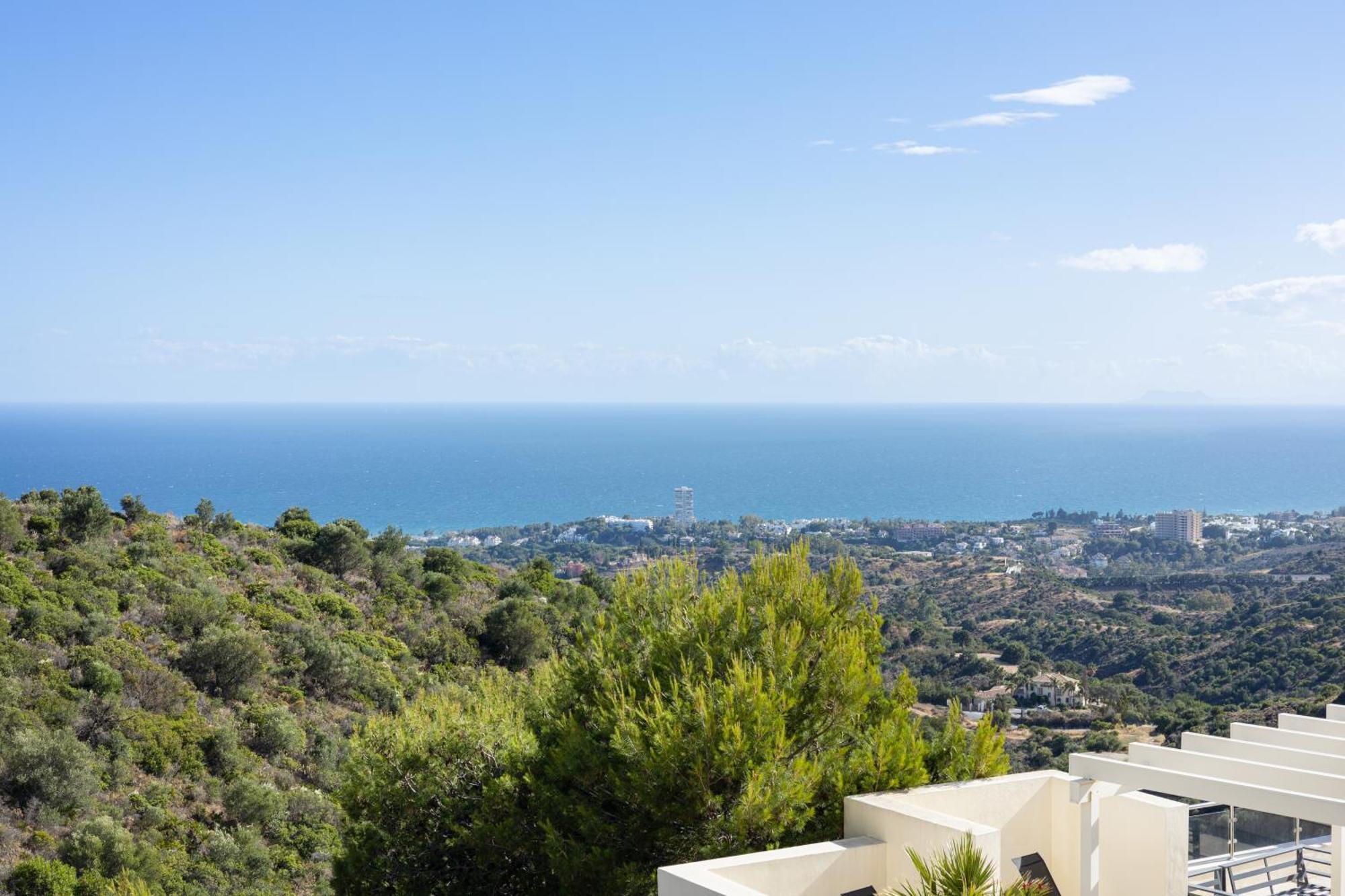 Spectacular Views - Luxury Apartment In Resort - Marbella Hills Екстер'єр фото